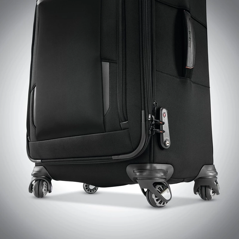 Black Samsonite Samsonite Pro Large Expandable Spinner Checked Luggage | 327590-AGR