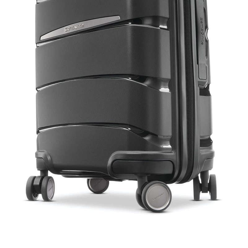 Midnight Black Samsonite Outline Pro 22 x 14 x 9 Carry-On Spinner Fits 22