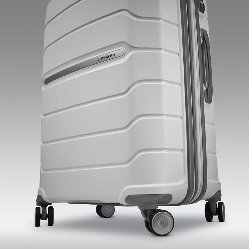 White Samsonite Freeform 2 Piece Set Spinner Luggage | 182796-JSB